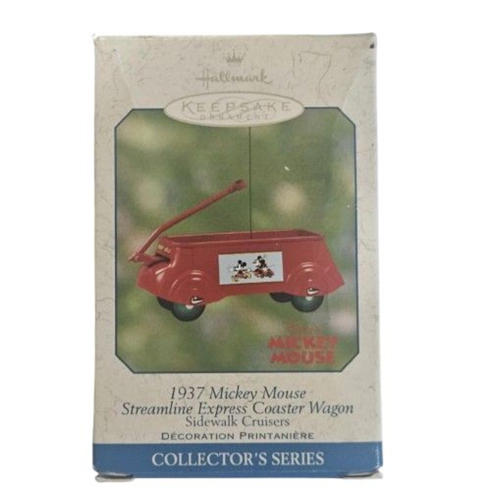 HALLMARK KEEPSAKE CHRISTMAS ORNAMENT IN BOX  1937 MICKEY MOUSE STREAMLINE WAGON